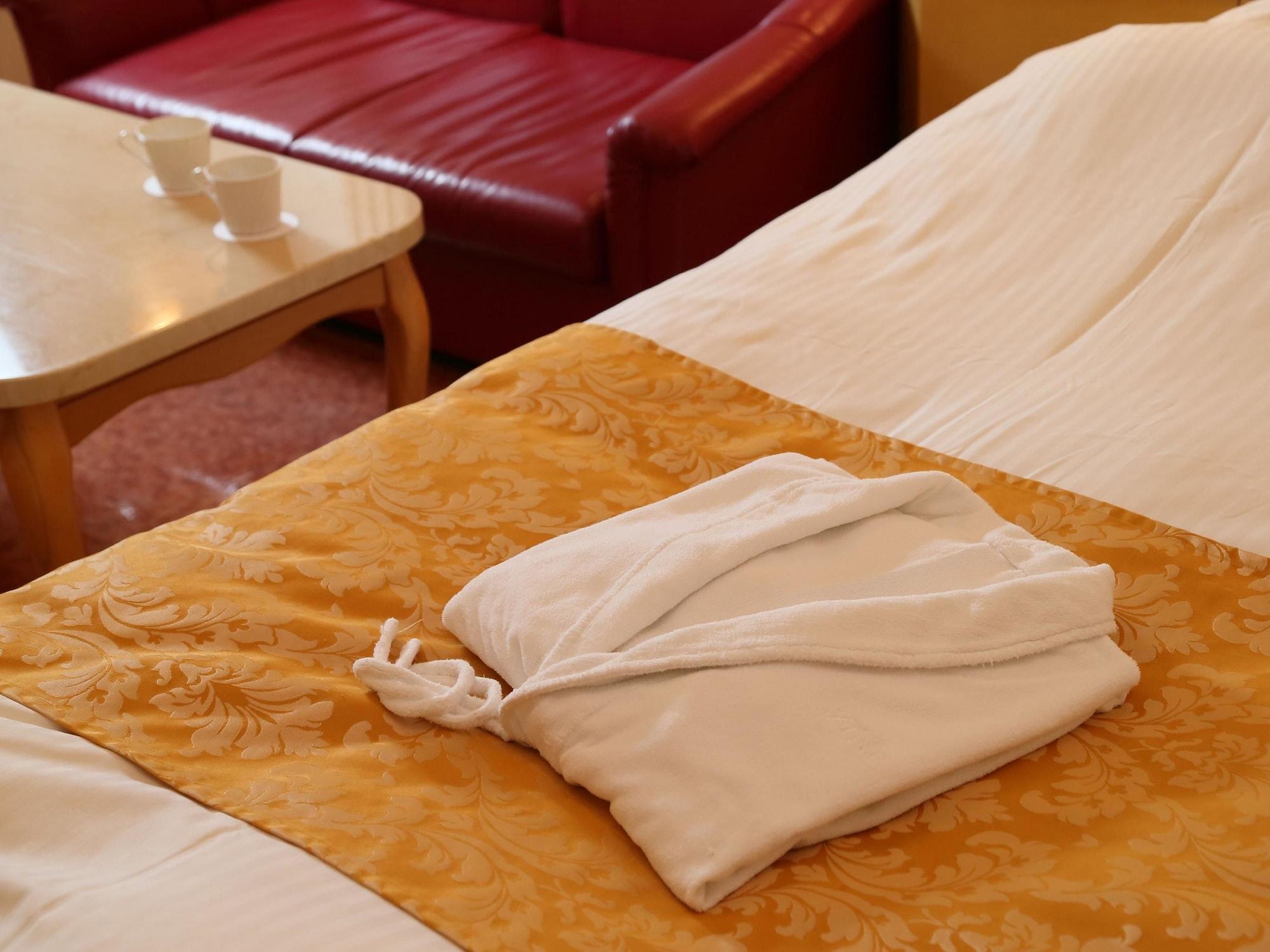 אוסקה Hotel Fine Garden Juso (Adults Only) מראה חיצוני תמונה
