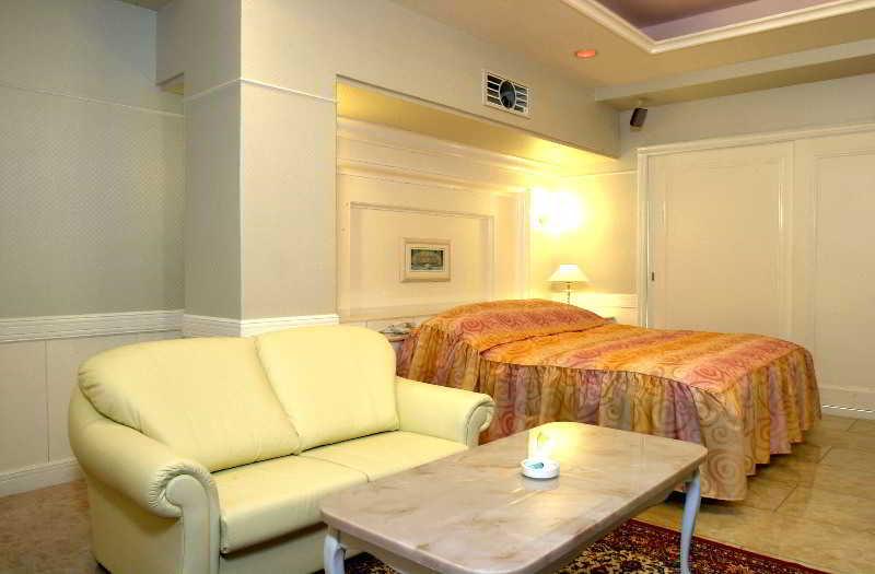אוסקה Hotel Fine Garden Juso (Adults Only) מראה חיצוני תמונה