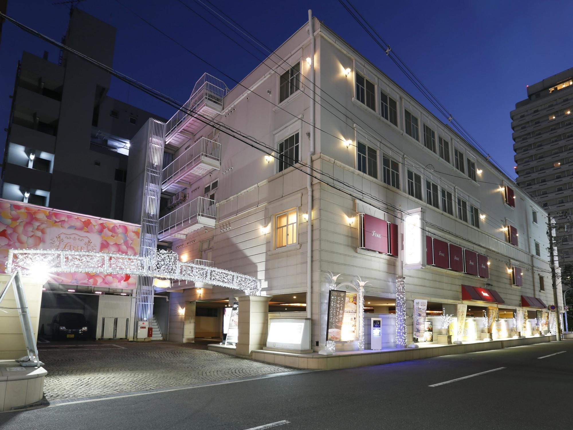 אוסקה Hotel Fine Garden Juso (Adults Only) מראה חיצוני תמונה